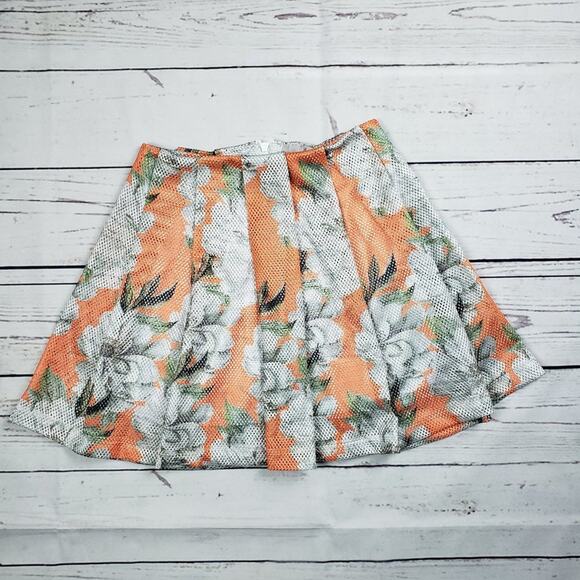 NWT ASOS Mesh Pleated A-Line Skater Floral Print Mini Skirt Women's Size 2 - Picture 1 of 8